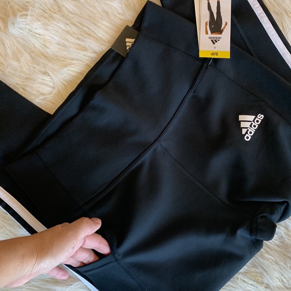 ADIDAS tight fit High rise active wear - Picture 5 of 10